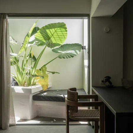 Anzo Bed & Breakfast 4*