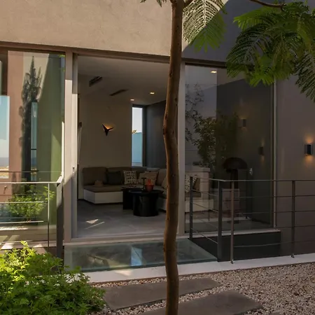 Anzo Bed & Breakfast